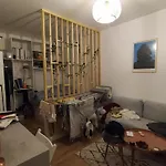 Cosy Apartment In Paris